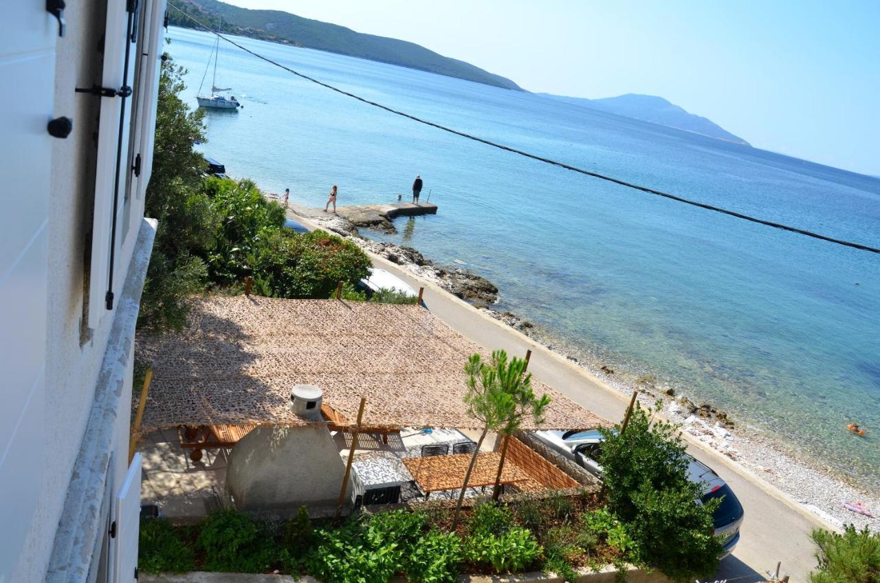 Apartments Martamare Martinšćica Exterior foto